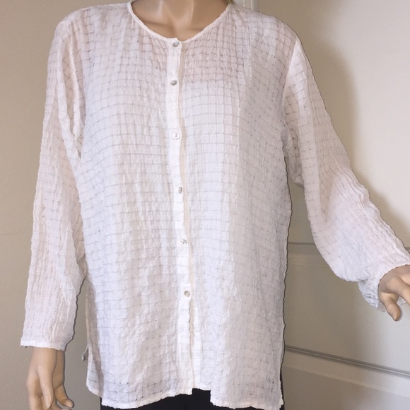 eileen fisher white tops